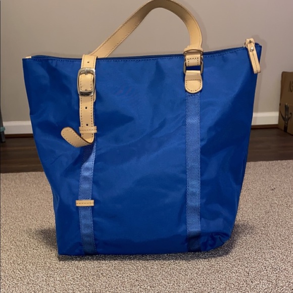 Bric’s Travel Tote - Picture 2 of 6